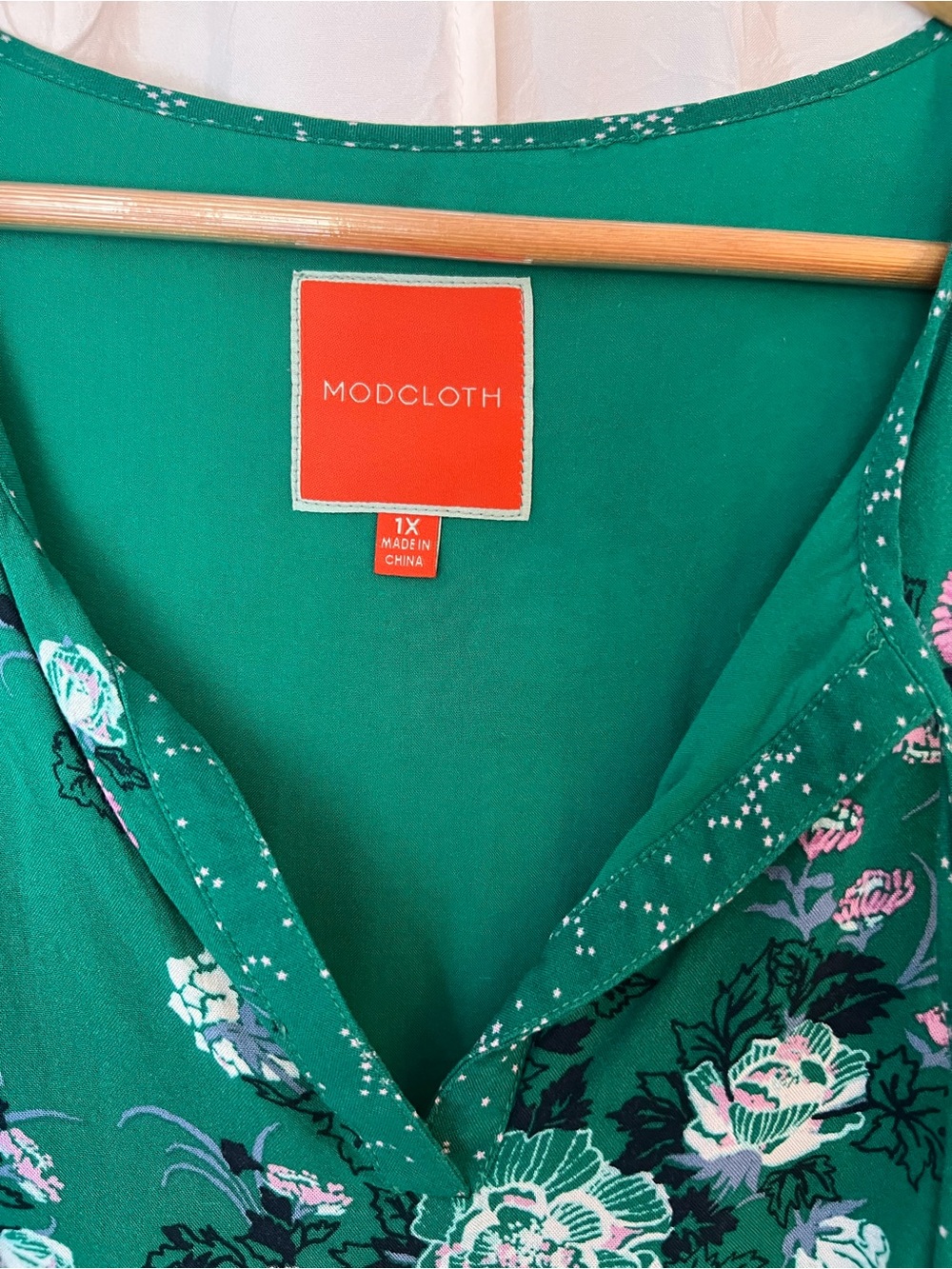 Modcloth Emerald Green Floral Tie-Neck Maxi Dress - Picture 5 of 9
